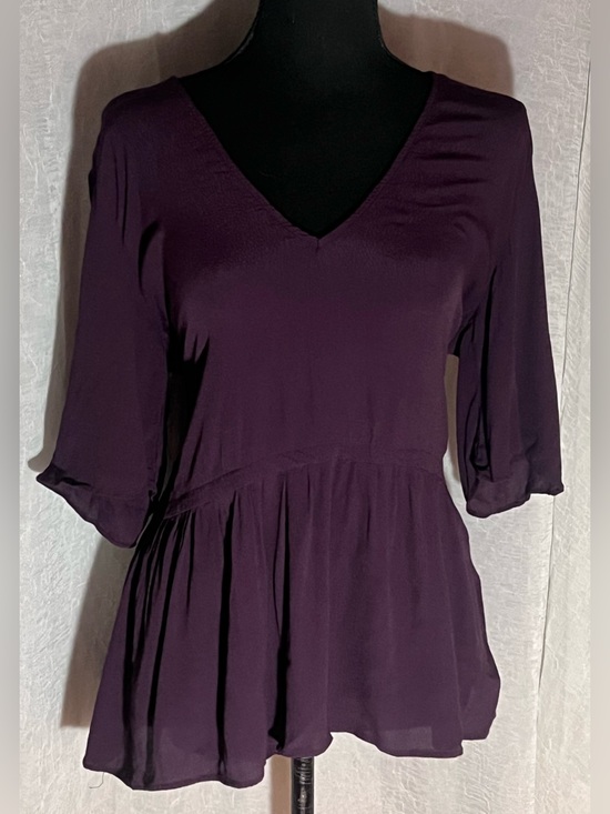Kimchi Blue Tops - Kimchi Blue Plum V-Neck Peplum short sleeve blouse